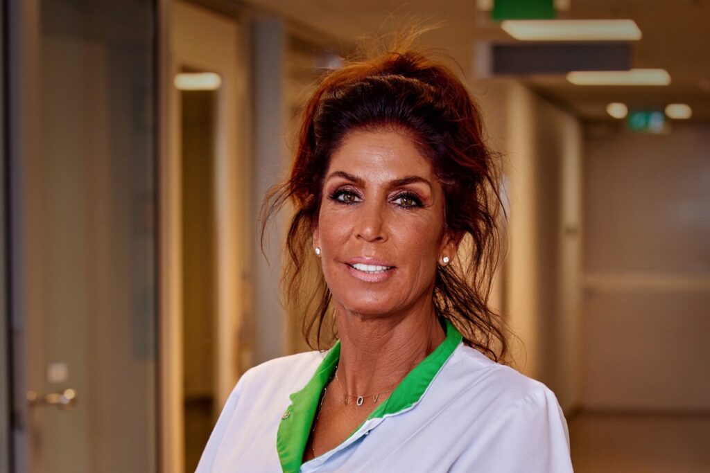 Welke link heeft Rachel Hazes met Epstein?